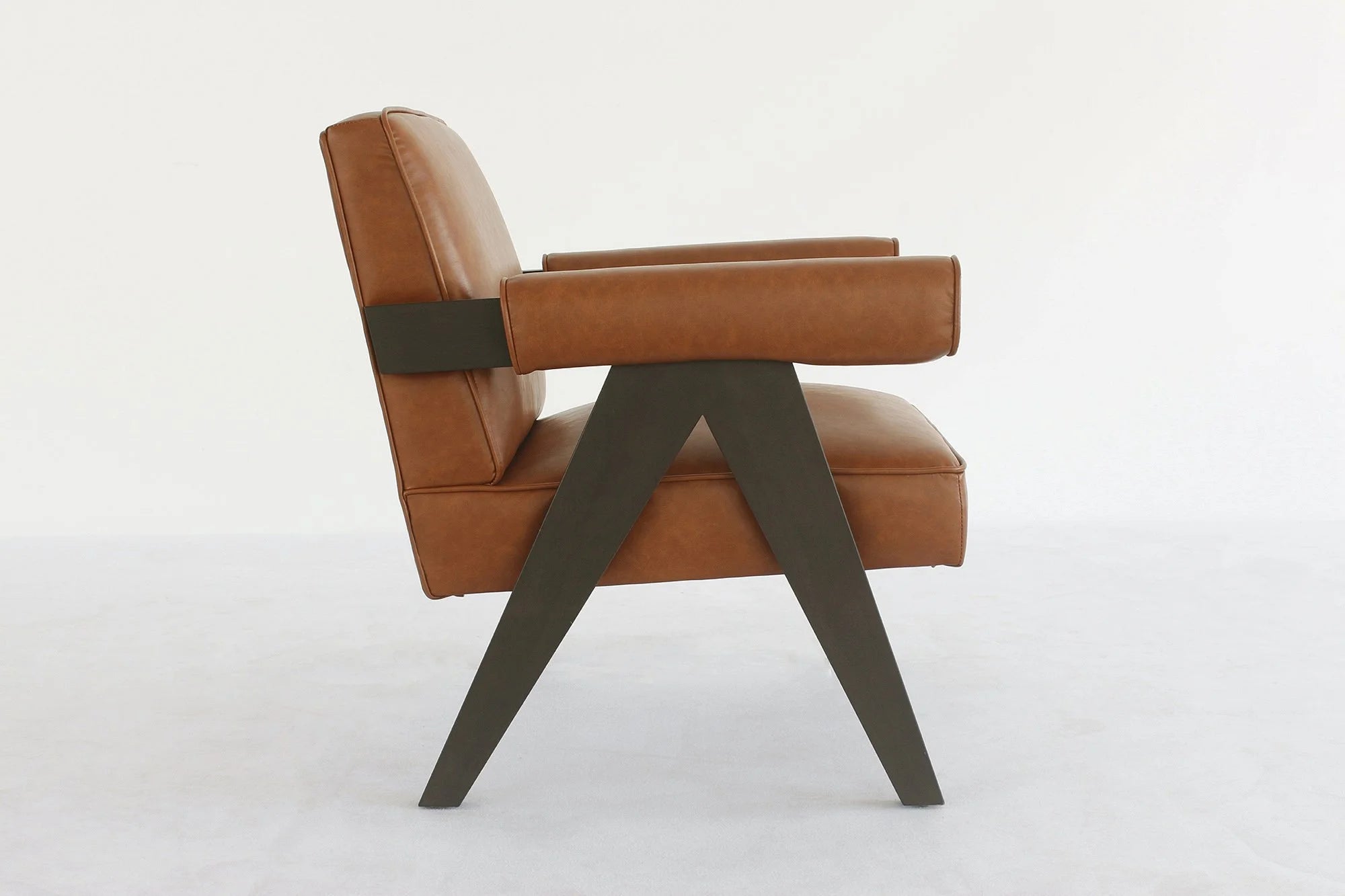 Fauteuil en cuir Jacob 