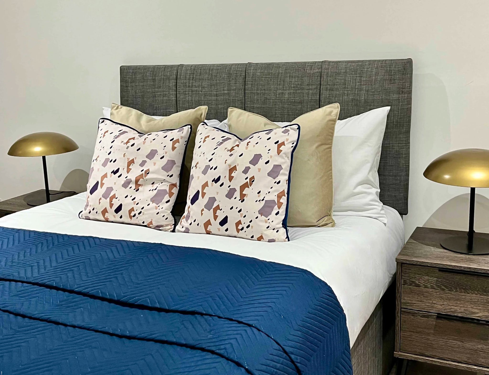 Cream & Blue Cushion & Bedspread Pack